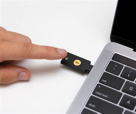 yubikey firmware release notes  Fix displaying wrong firmware version in CCID mode